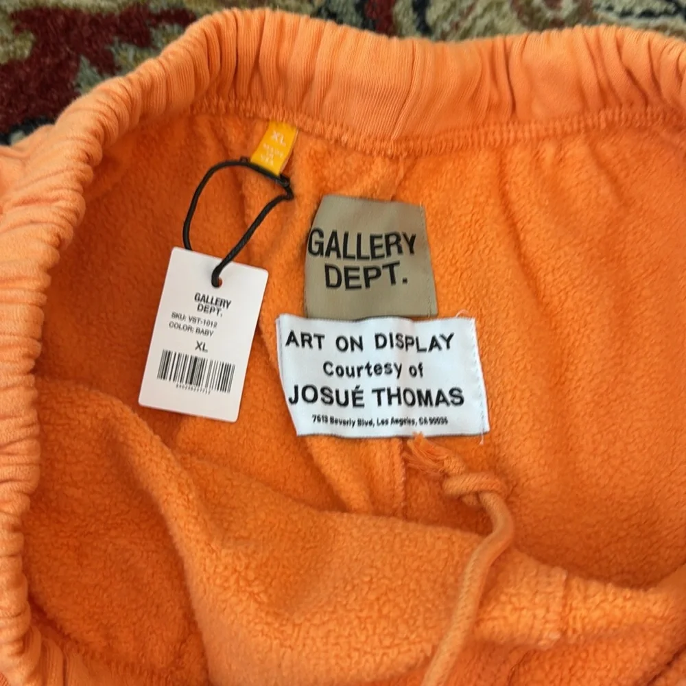 Brand new Gallery Dept. sweat shorts - Picture 4 of 5